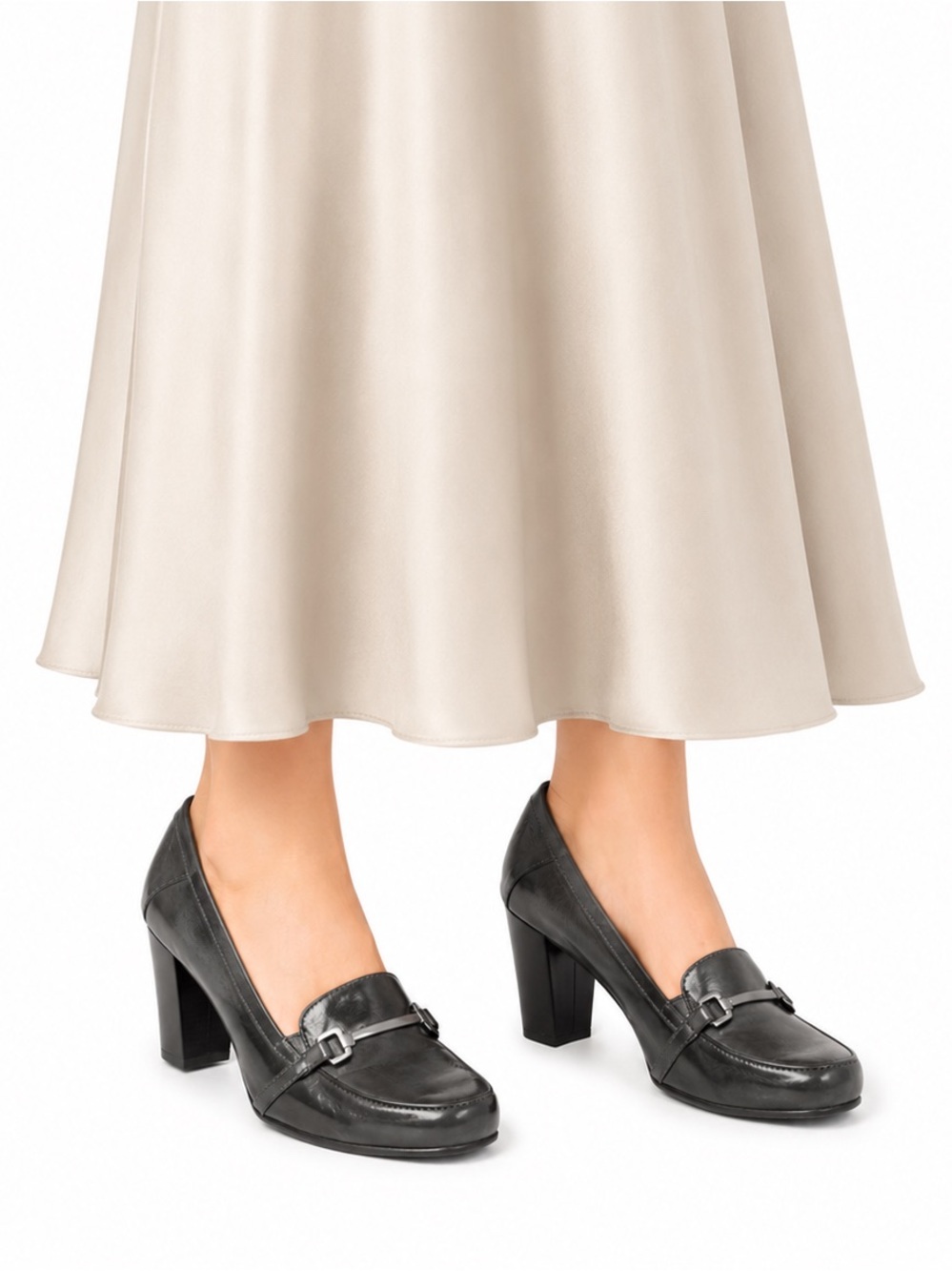 Size 9.5 Naturalizer Women’s Dark Grey Patent Loafer Pump Block Heel Shoes